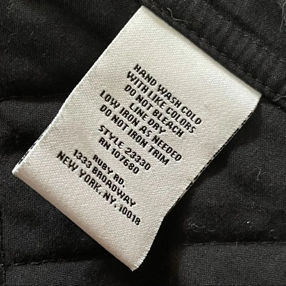 Ruby Rd. B&W Striped Elephant Quilted Jacket Sz 4P - Picture 15 of 15